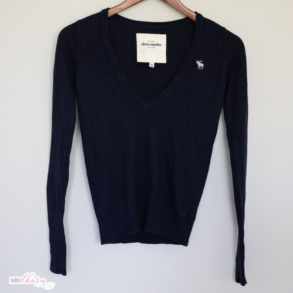 Navy V-Neck Sweater Moose Logo